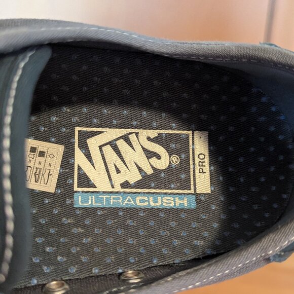 Vans Chima Ferguson Pro Trainers Blue Suede - Picture 5 of 7